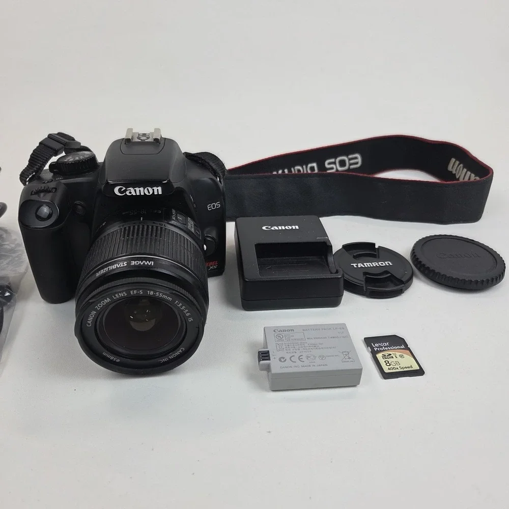 Canon EOS Rebel XS Digital SLR Camera w/18-55mm Lens Charger SD + Battery Tested - Picture 2 of 16